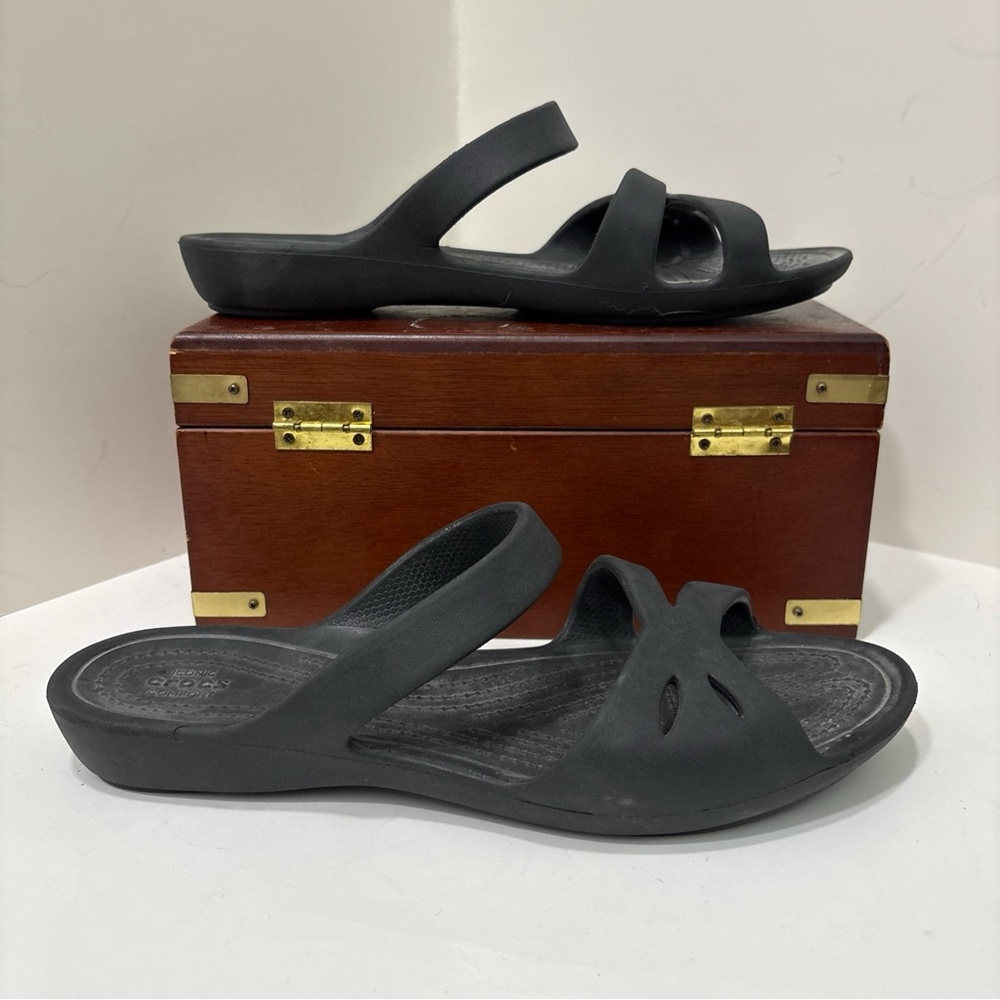 Crocs Kelli Sandal Women's Sizes 8